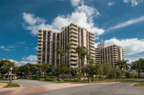 1121 Crandon Boulevard Key Biscayne FL 33149