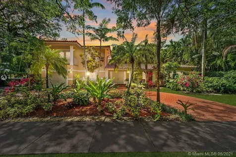 1423 Alhambra Circle Coral Gables FL 33134