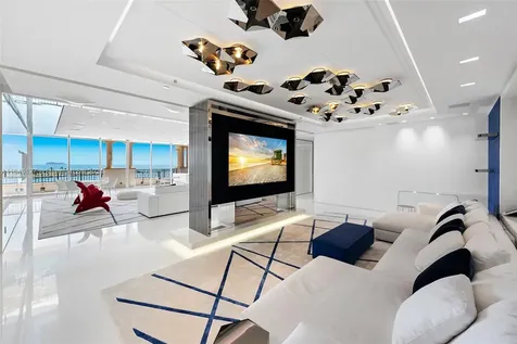 7153 Fisher Island Drive Miami Beach FL 33109