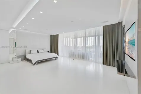 7153 Fisher Island Drive Miami Beach FL 33109