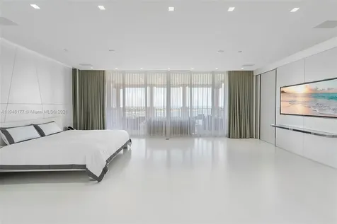7153 Fisher Island Drive Miami Beach FL 33109
