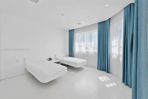 7153 Fisher Island Drive Miami Beach FL 33109