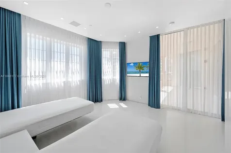 7153 Fisher Island Drive Miami Beach FL 33109