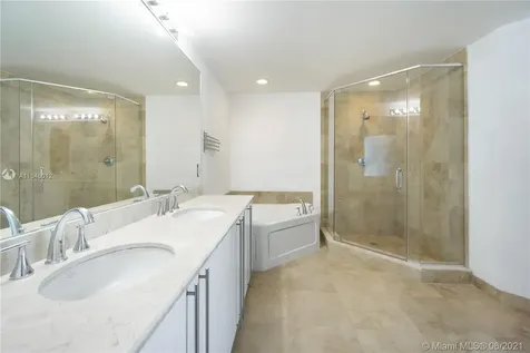 3030 NE 188th Street Aventura FL 33180