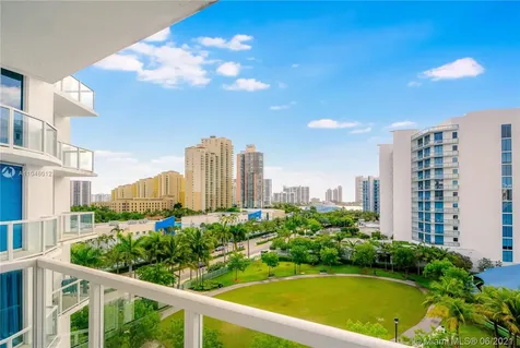 3030 NE 188th Street Aventura FL 33180