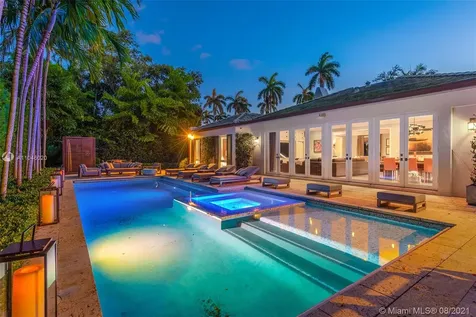 6675 Sheffield Lane Miami Beach FL 33141