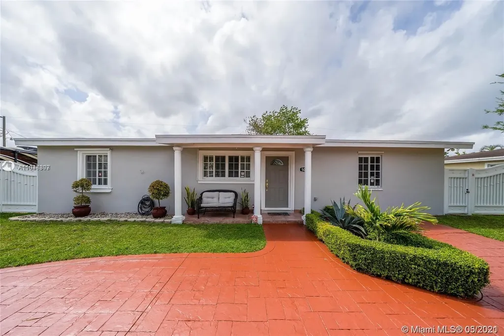 5020 SW 115th Avenue Miami FL 33165