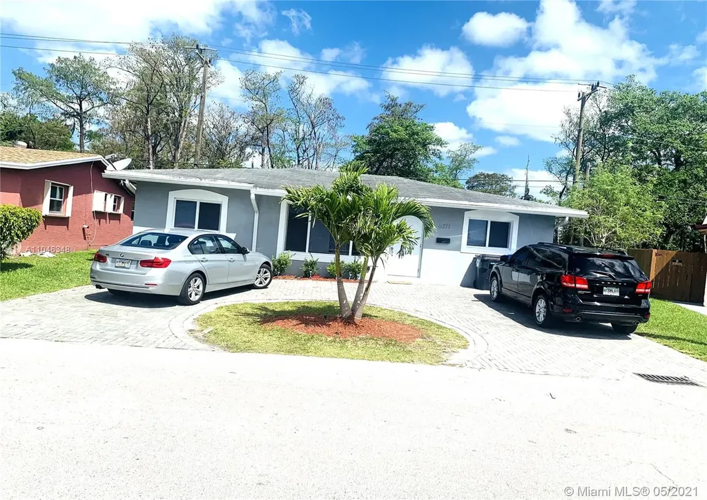 6371 SW 8th Street North Lauderdale FL 33068