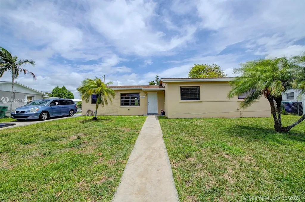 10441 SW 201st Terrace Cutler Bay FL 33189