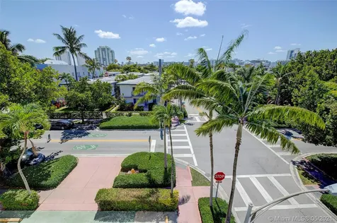851 Meridian Avenue Miami Beach FL 33139