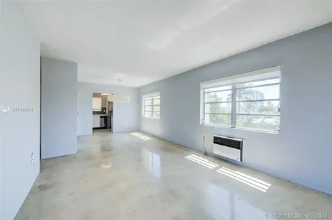 851 Meridian Avenue Miami Beach FL 33139