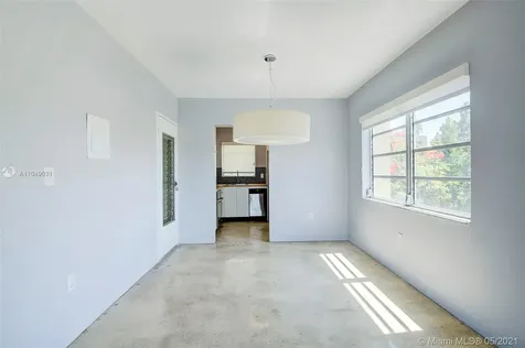 851 Meridian Avenue Miami Beach FL 33139