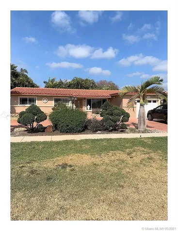 1940 NW 85th Way Pembroke Pines FL 33024