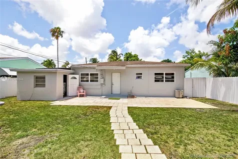 250 NE 170th Street North Miami Beach FL 33162