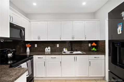 250 NE 170th Street North Miami Beach FL 33162
