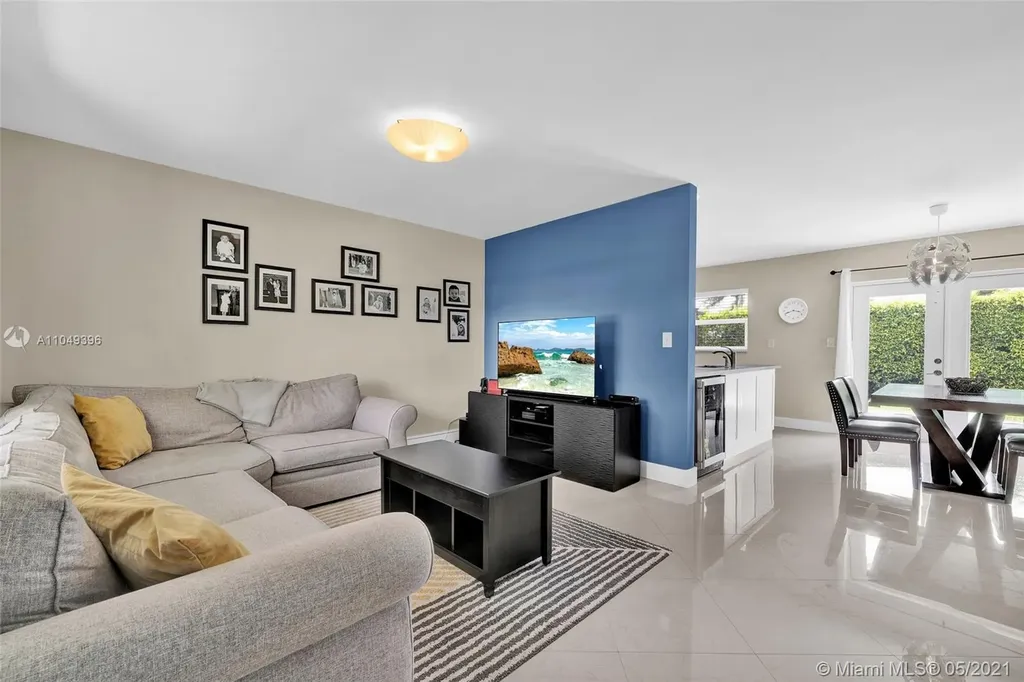 10311 SW 52nd Street Miami FL 33165