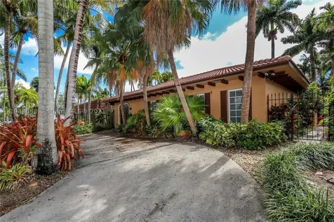 419 N 14th Avenue Hollywood FL 33020