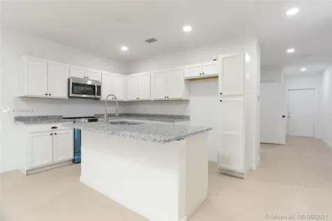 186 Annona Avenue Pahokee FL 33476