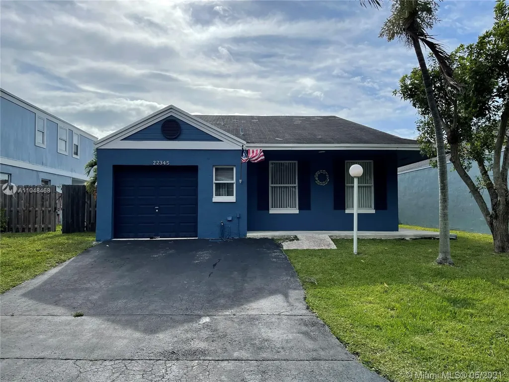 22345 SW 100th Avenue Cutler Bay FL 33190