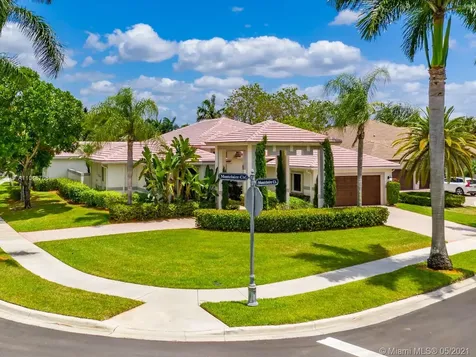 2540 Montclaire Court Weston FL 33327