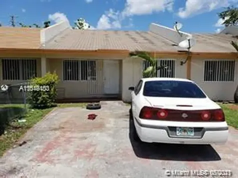 590 NW 14th Street Florida City FL 33034