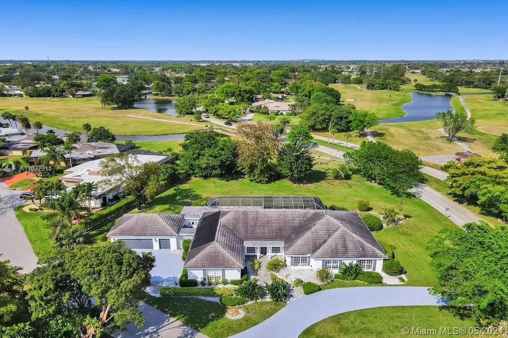 5001 Woodlands Boulevard Tamarac FL 33319