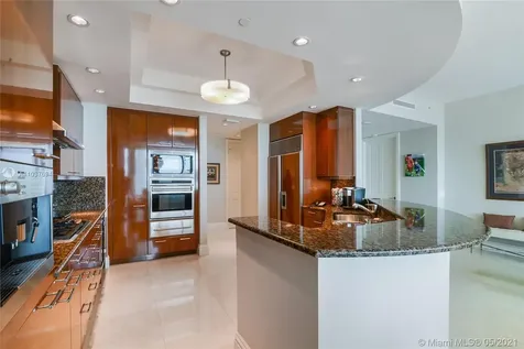 10295 Collins Avenue Bal Harbour FL 33154