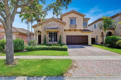 22555 SW 94th Place Cutler Bay FL 33190