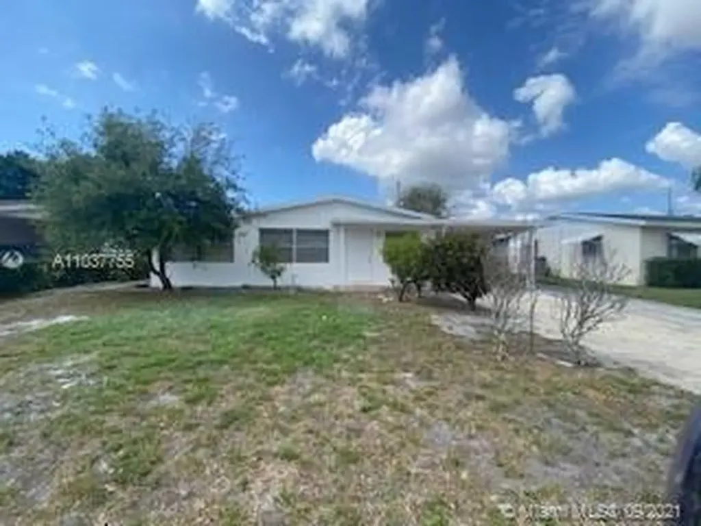 1611 W 12th Court Riviera Beach FL 33404