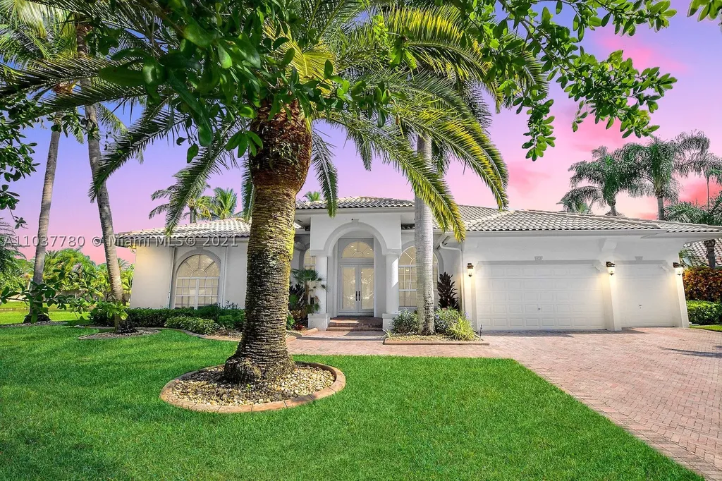 747 NW 101st Terrace Plantation FL 33324