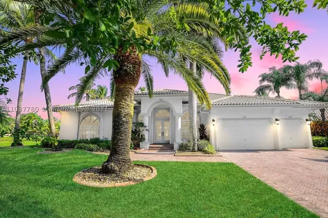 747 NW 101st Terrace Plantation FL 33324