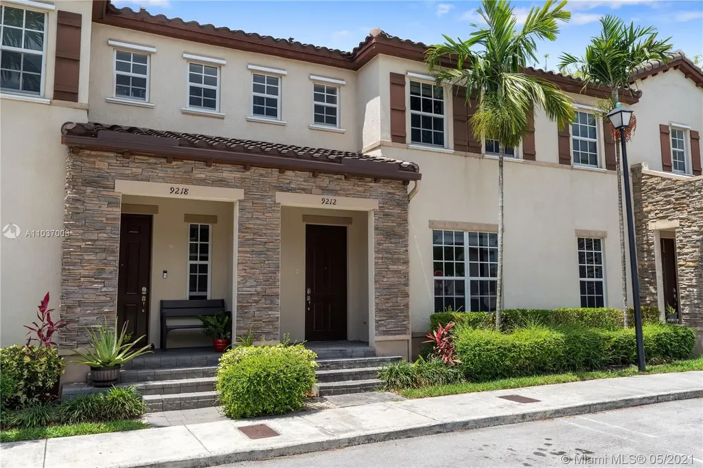 9212 SW 170th Place Miami FL 33196