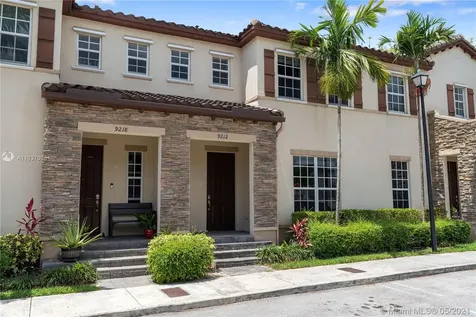 9212 SW 170th Place Miami FL 33196
