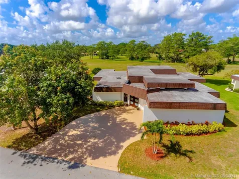 4715 Banyan Lane Tamarac FL 33319