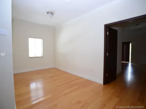 3121 SW 18th Street Miami FL 33145