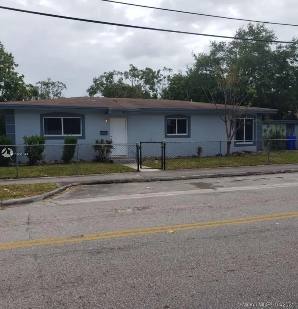 5221 NW 15th Avenue Miami FL 33142