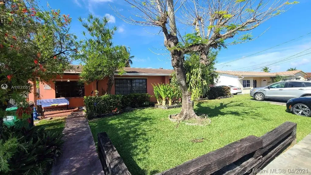 2821 SW 120th Road Miami FL 33175