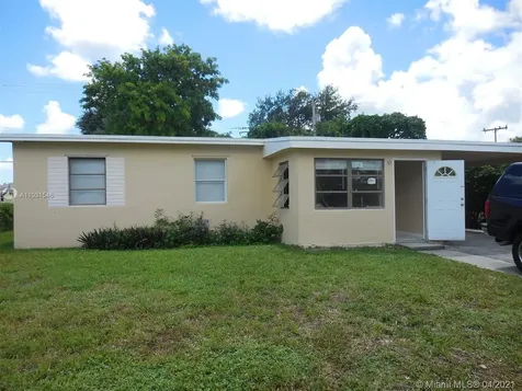 3500 SW 38th Street West Park FL 33023