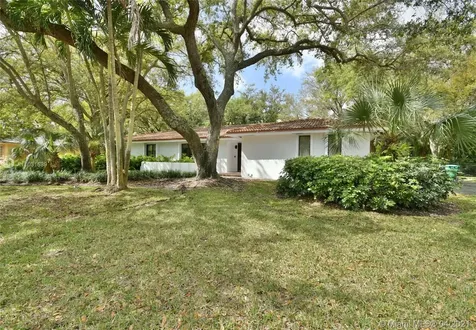 16100 SW 76th Avenue Palmetto Bay FL 33157