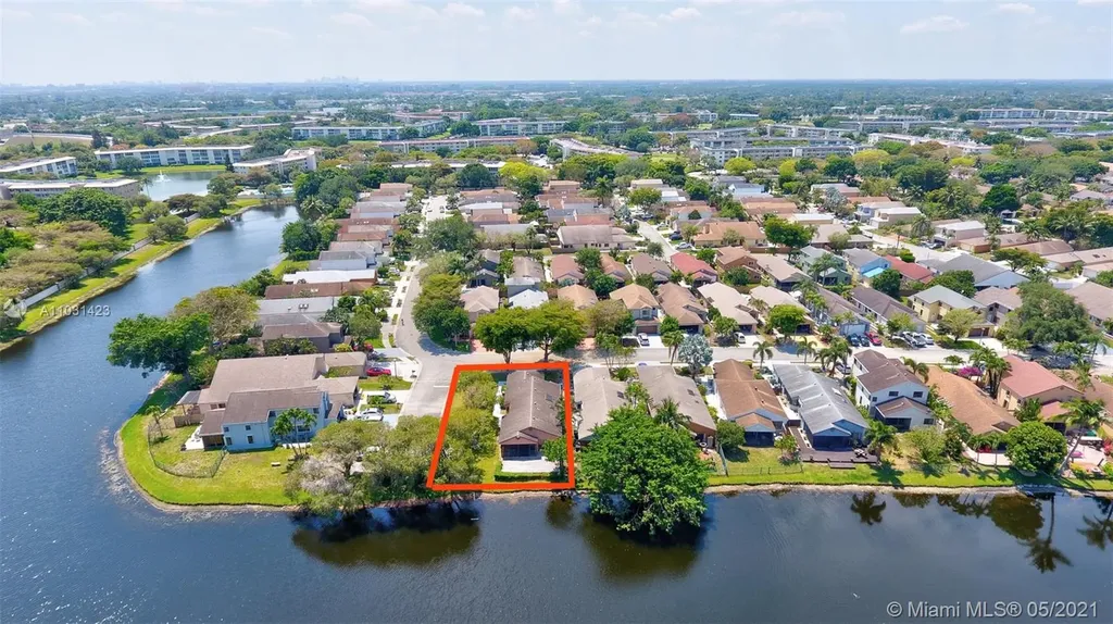 3411 NW 21st Street Coconut Creek FL 33066