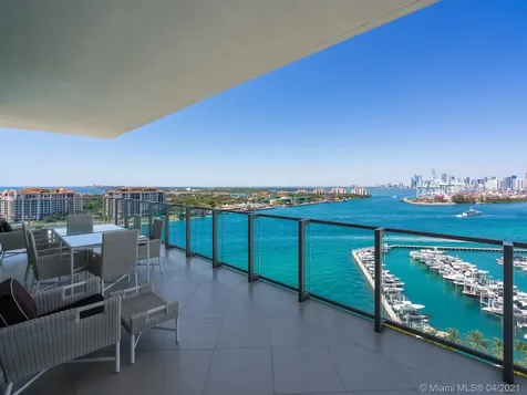 800 S Pointe Drive Miami Beach FL 33139