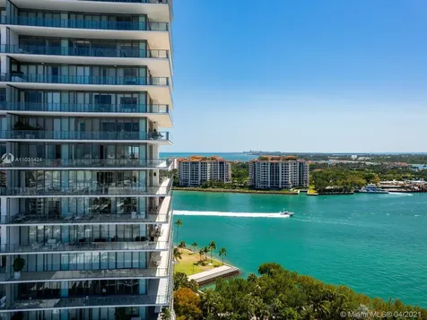 800 S Pointe Drive Miami Beach FL 33139