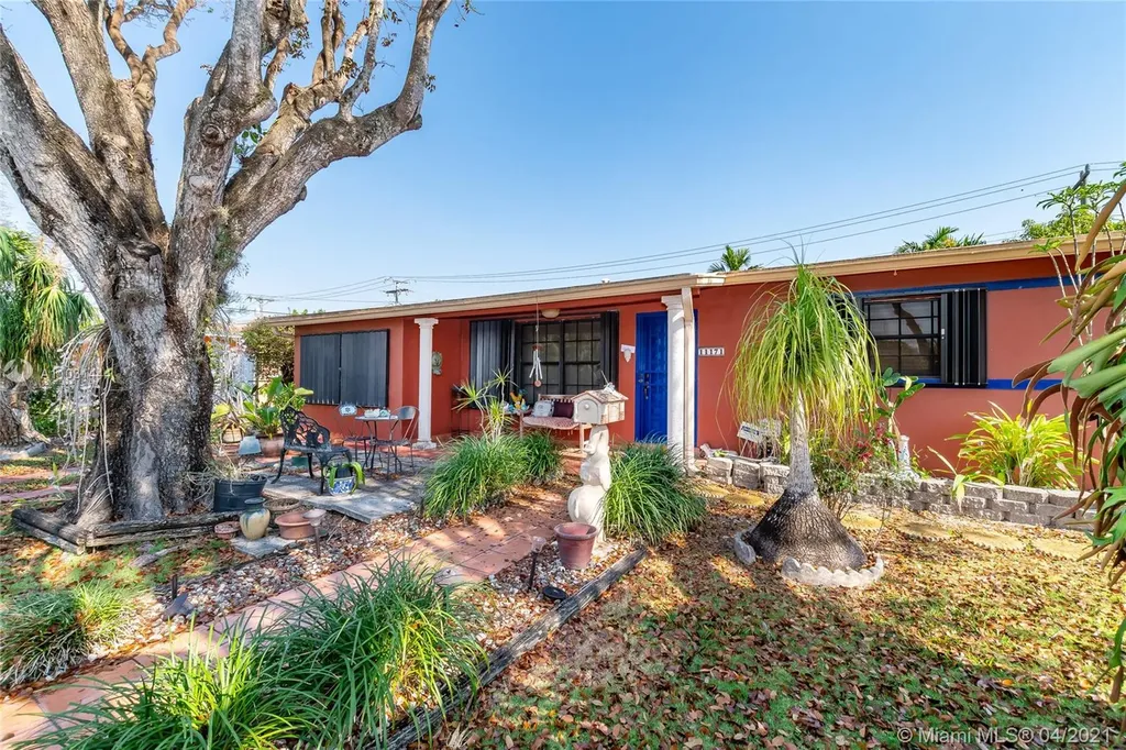 11171 SW 64th Street Miami FL 33173