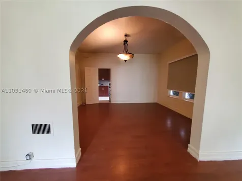 120 SW 1st Avenue Hallandale Beach FL 33009