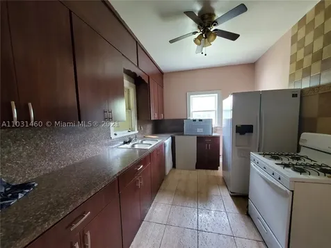 120 SW 1st Avenue Hallandale Beach FL 33009