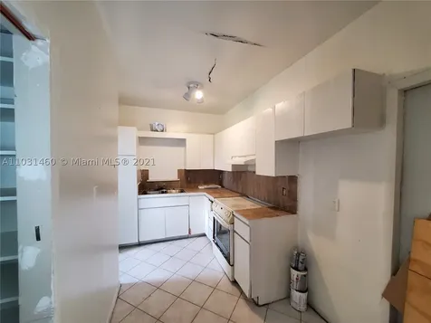120 SW 1st Avenue Hallandale Beach FL 33009