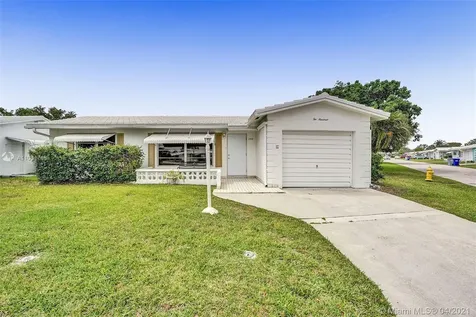 200 NW 29th Place Pompano Beach FL 33064