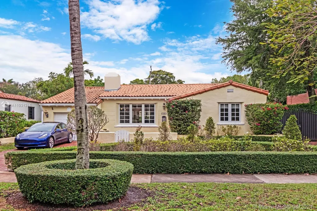 633 Alhambra Circle Coral Gables FL 33134