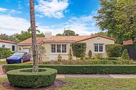 633 Alhambra Circle Coral Gables FL 33134
