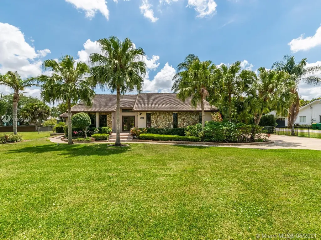 1300 NW 122nd Avenue Plantation FL 33323